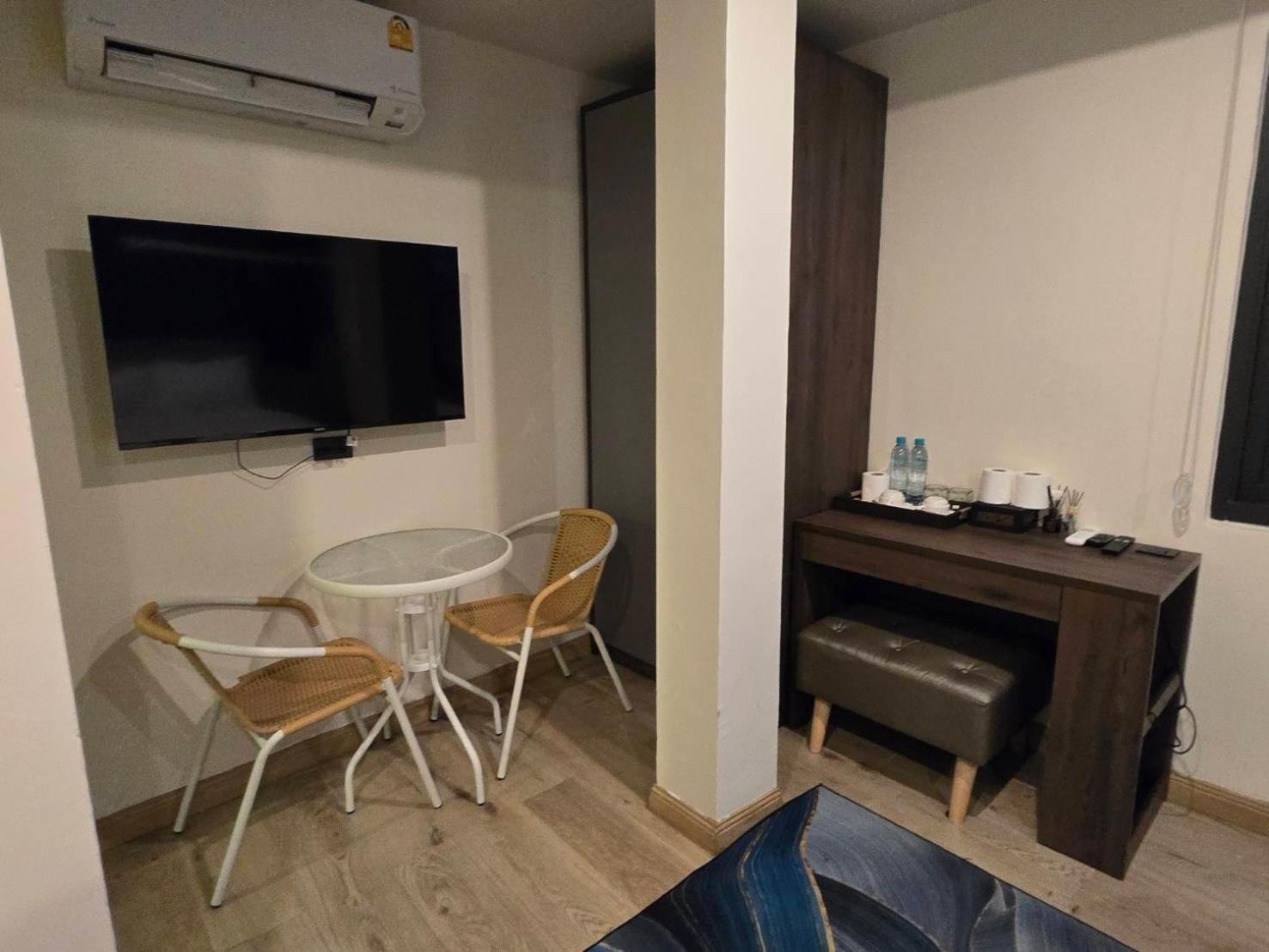 Pumpui Place Pattaya Eksteriør bilde